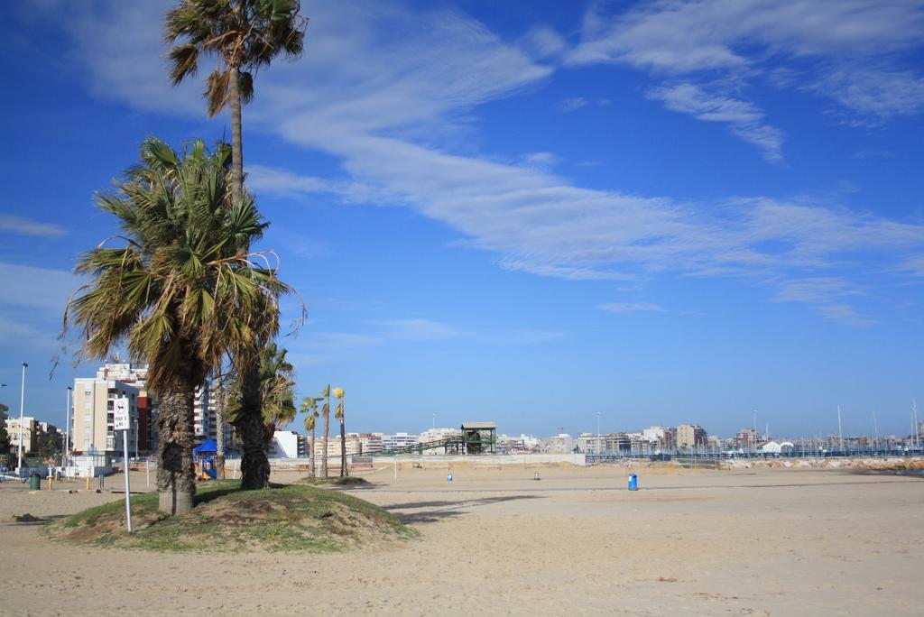 Apartamento Berry Playa Naufragos Torrevieja Exteriér fotografie